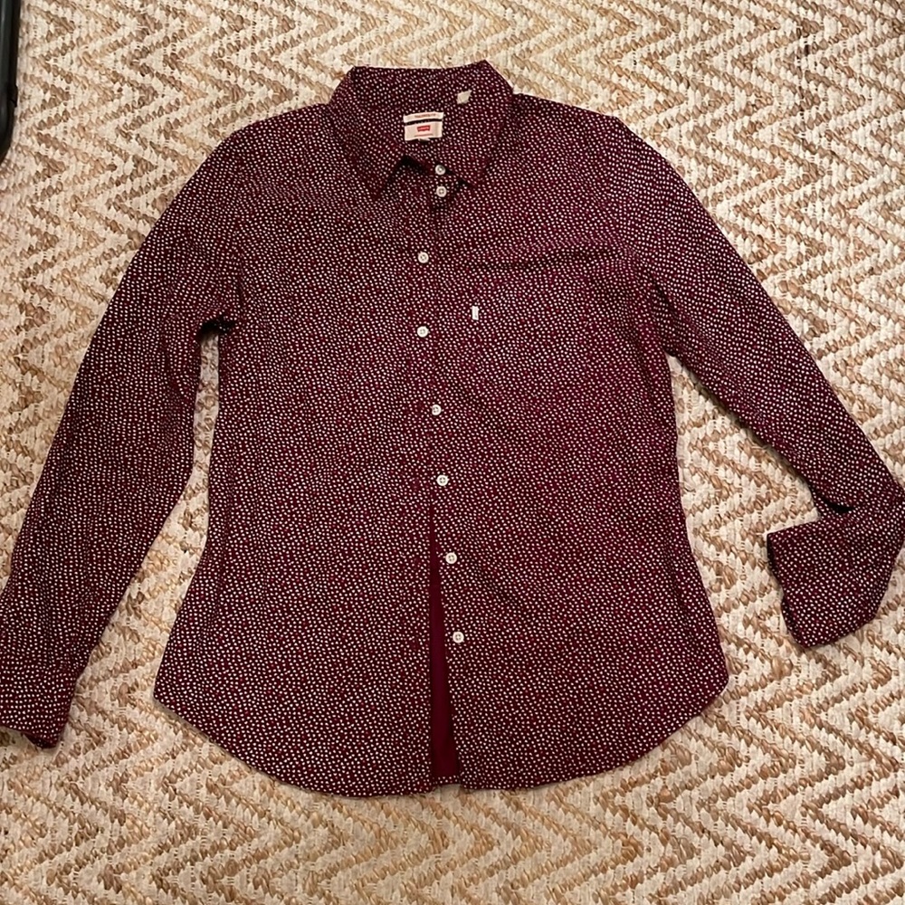 Levi’s burgundy maroon red white heart button down collared shirt